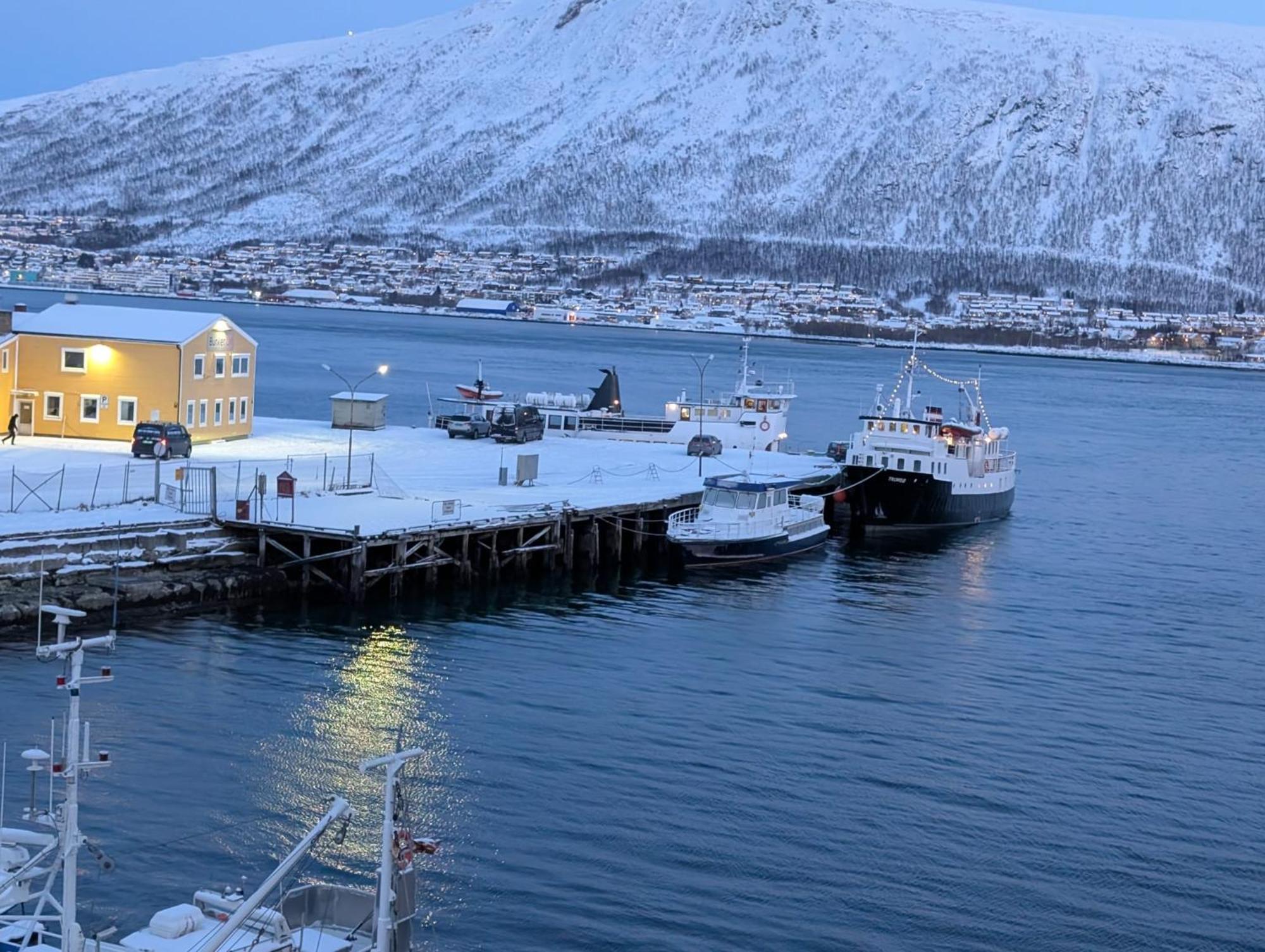 Norwegian Fjord Explorer Line Tromsø Exterior foto